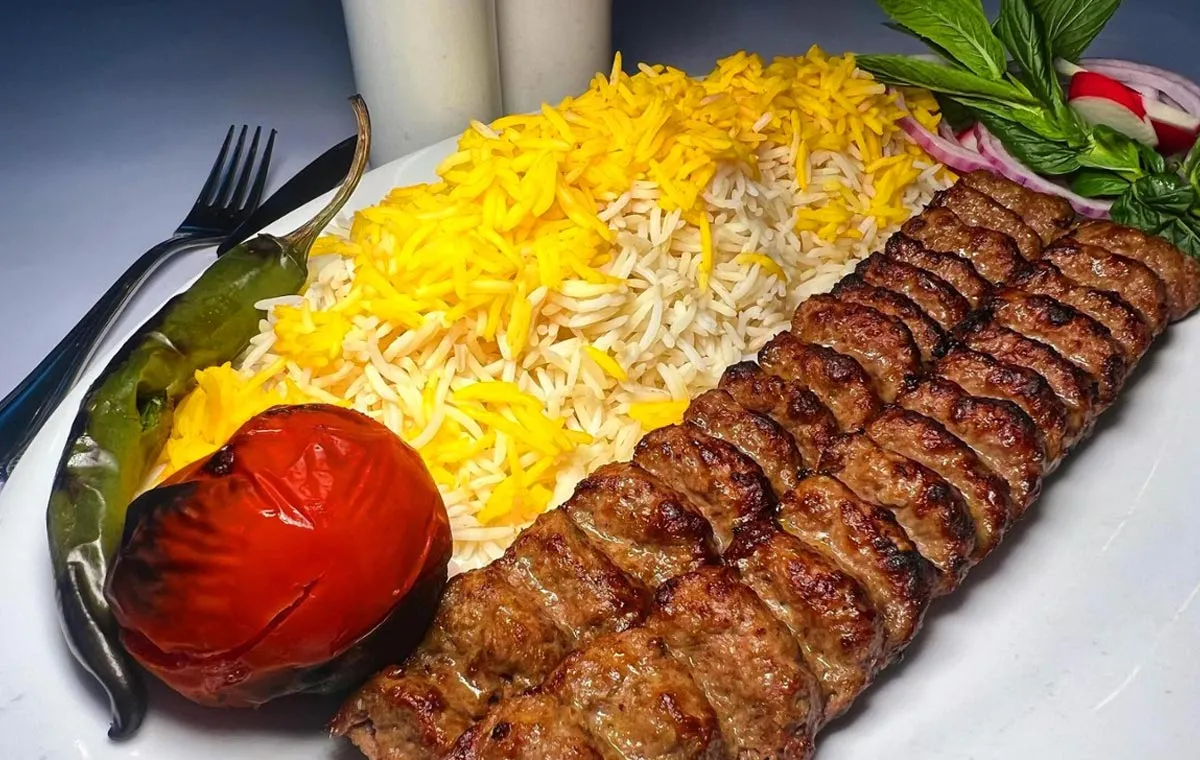 کوبیده نیم پرس